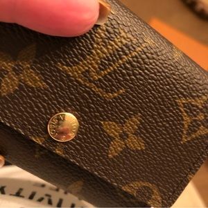 Louis Vuitton 6-Key Holder